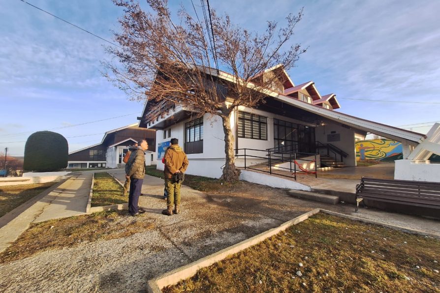 Delegación Presidencial de Tierra del Fuego y servicios públicos de la Provincia desmienten crisis sanitaria en Porvenir y llaman a la responsabilidad informativa