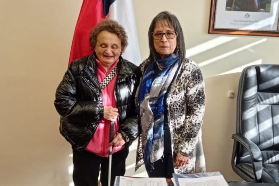 Delegada Presidencial recibe a presidenta de AGACI para abordar colecta anual de la agrupación
