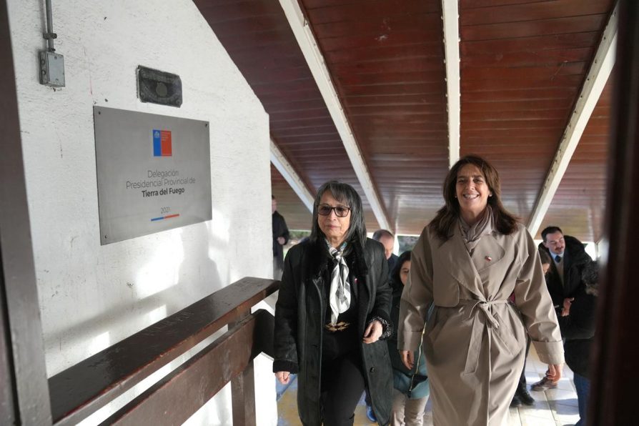 Primera Dama visitó Porvenir para conocer en terreno la realidad de Tierra del Fuego